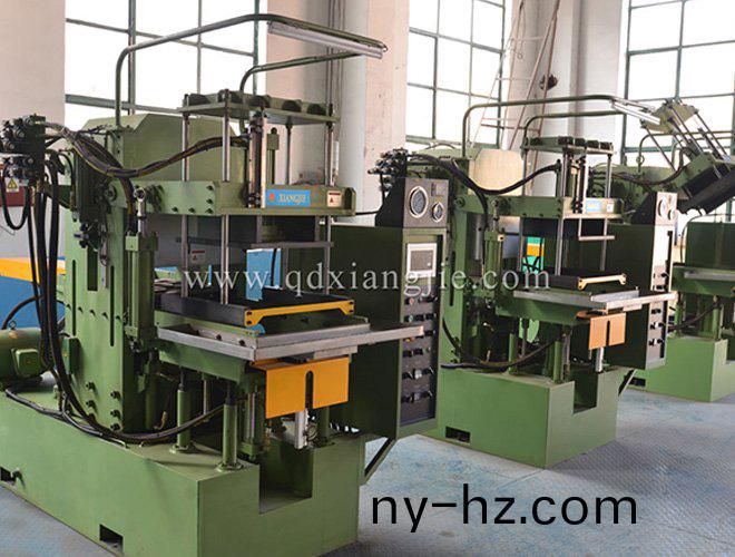 抽(chou)真空(kong)平闆硫(liu)化(hua)機