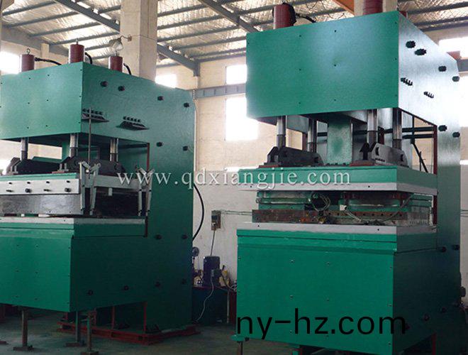 鄂式(shi)平(ping)闆硫(liu)化(hua)機(jī)(ji)