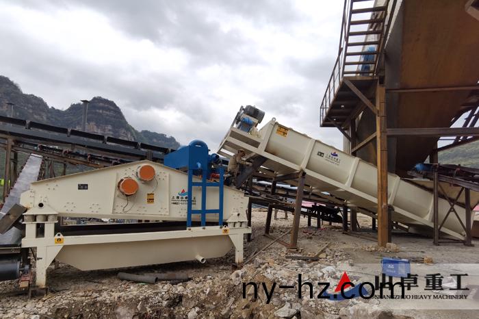 立軸衝擊式破(po)碎機(jī)