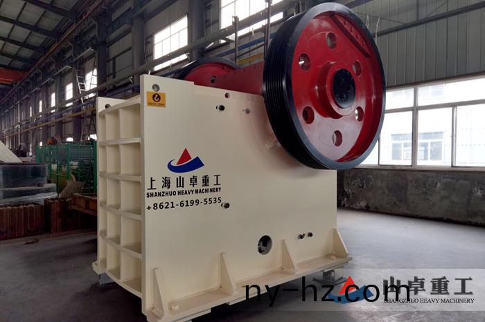 PE顎式(shi)破碎機廠傢