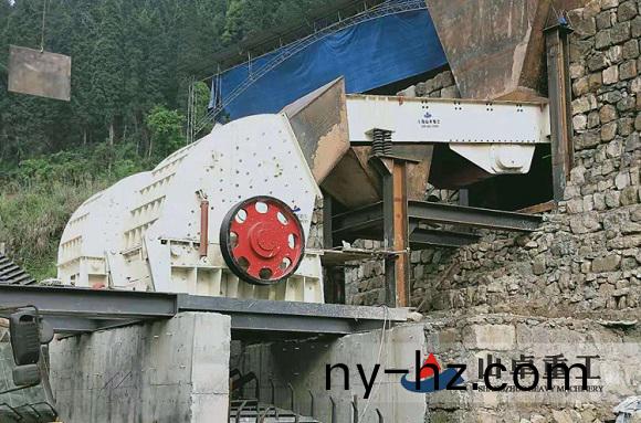 重(zhong)鎚式破碎機